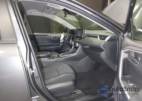 2019 Toyota Rav4 Hybrid Le from USA, damaged, VIN JTMMWRFV8KD036053